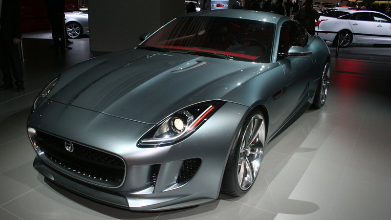 Illustration for article titled Jaguar C-X16 gallery